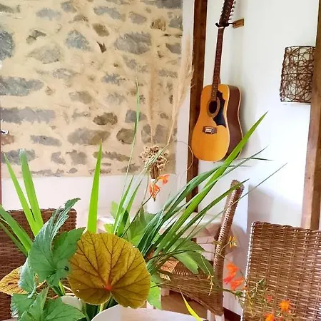 Couette-café Bains De Secours, D'hotes 3*