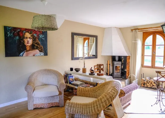 Bains De Secours, D'hotes Sévignacq-Meyracq