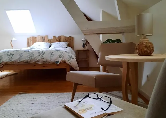 Bains De Secours, D'hotes Sevignacq-Meyracq